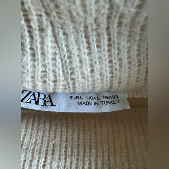 ZARA KNIT SWEATER - Picture 2 of 2